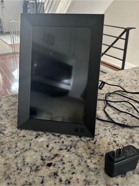 Nixplay Digital Photo Frame - Black